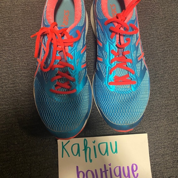 ASICS • gel-cumulus 18• Women’s 9.5 - Picture 2 of 6